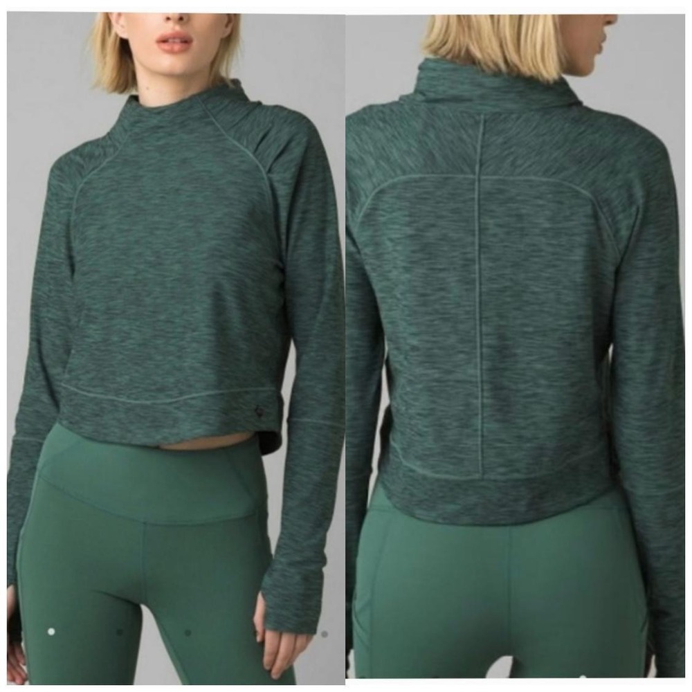 Prana Funnel‎ Neck Top  Pullover Cropped Thumbhole Top Size Medium